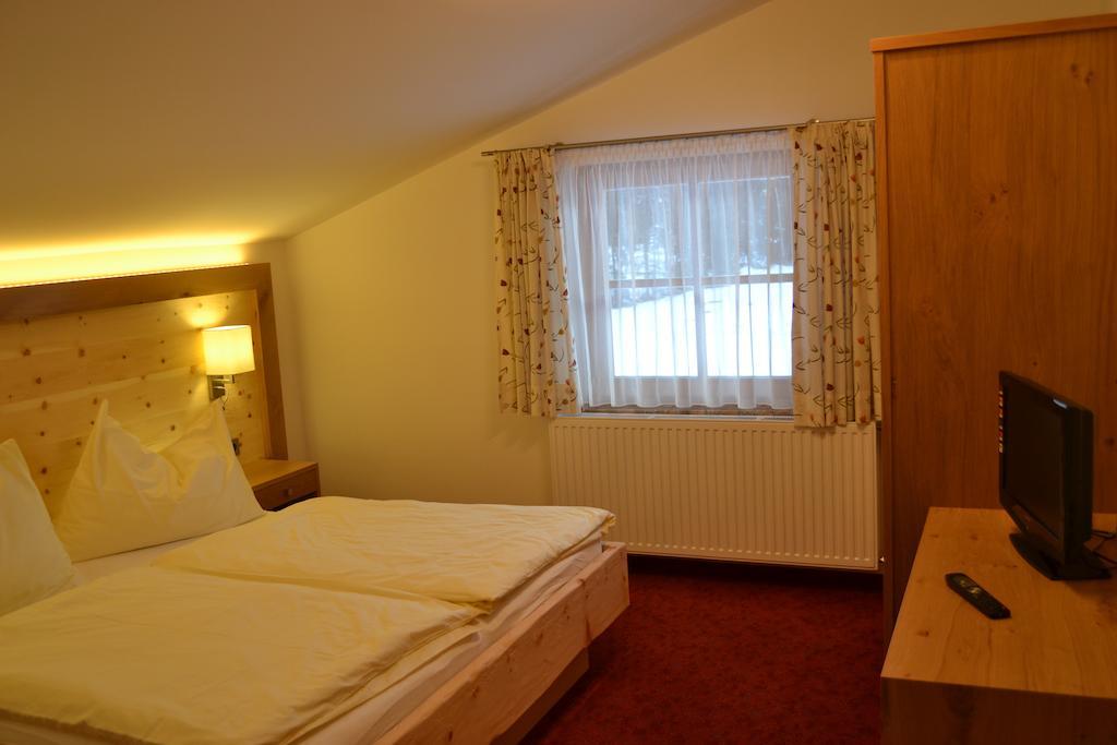 Hotel Haus Kathrin à Werfenweng Extérieur photo
